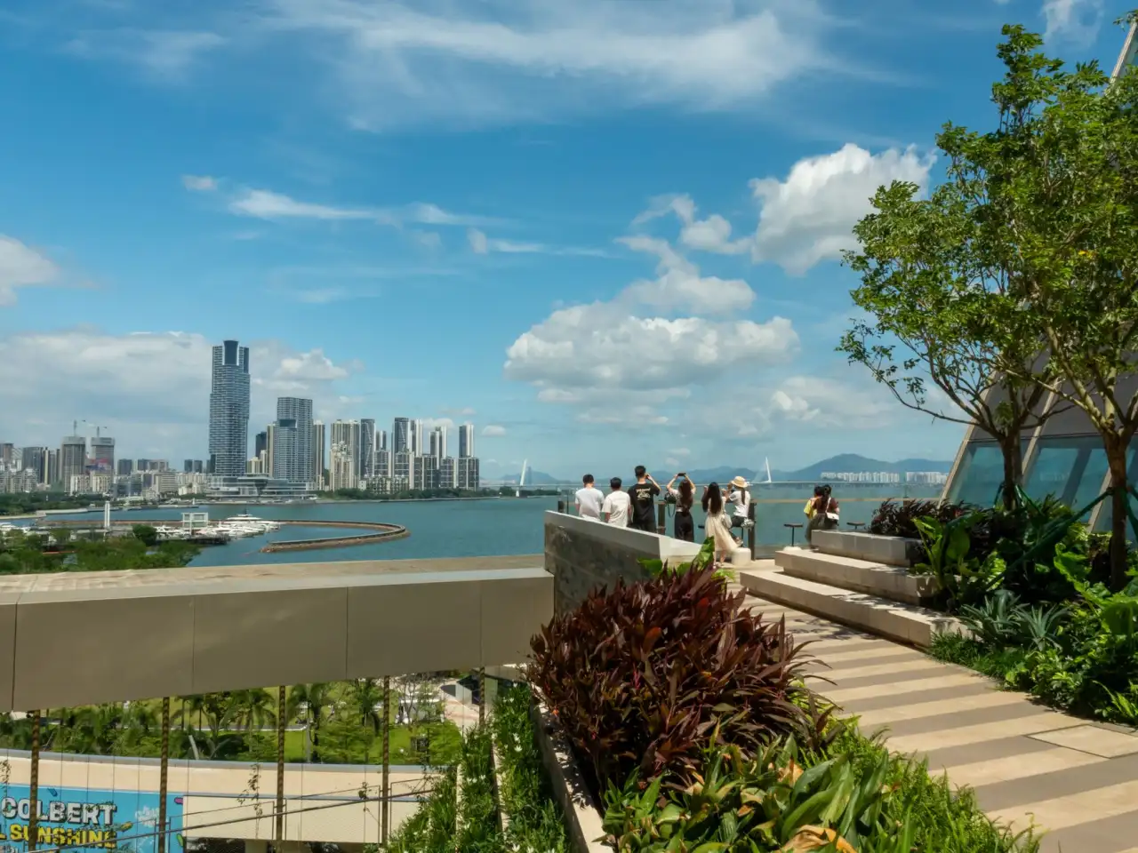 迷你主机在工业计算中的应用：夏荣网终端硬件方案解析