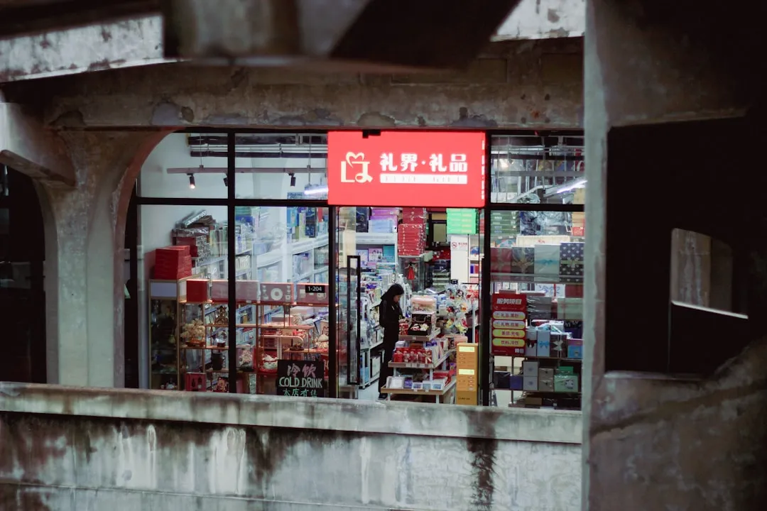 云南昆明工控机选型指南：嵌入式电脑与迷你主机关键参数解析正文配图 1