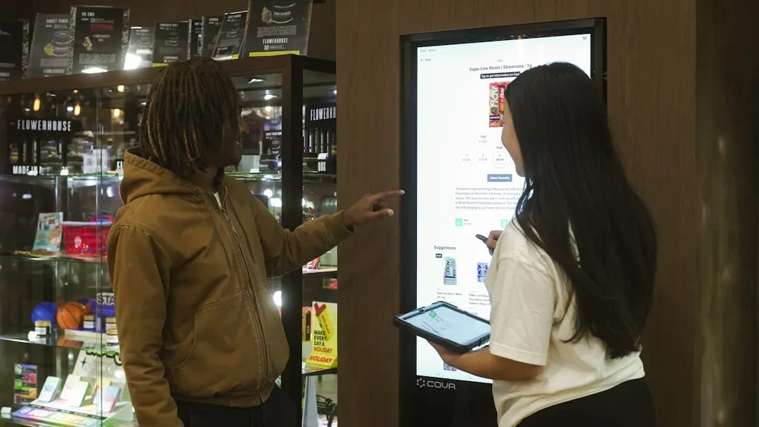 昆明自动化产线升级：工控机选型要点与嵌入式电脑配置方案正文配图 1